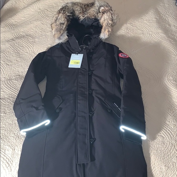 canada goose youth brittania parka